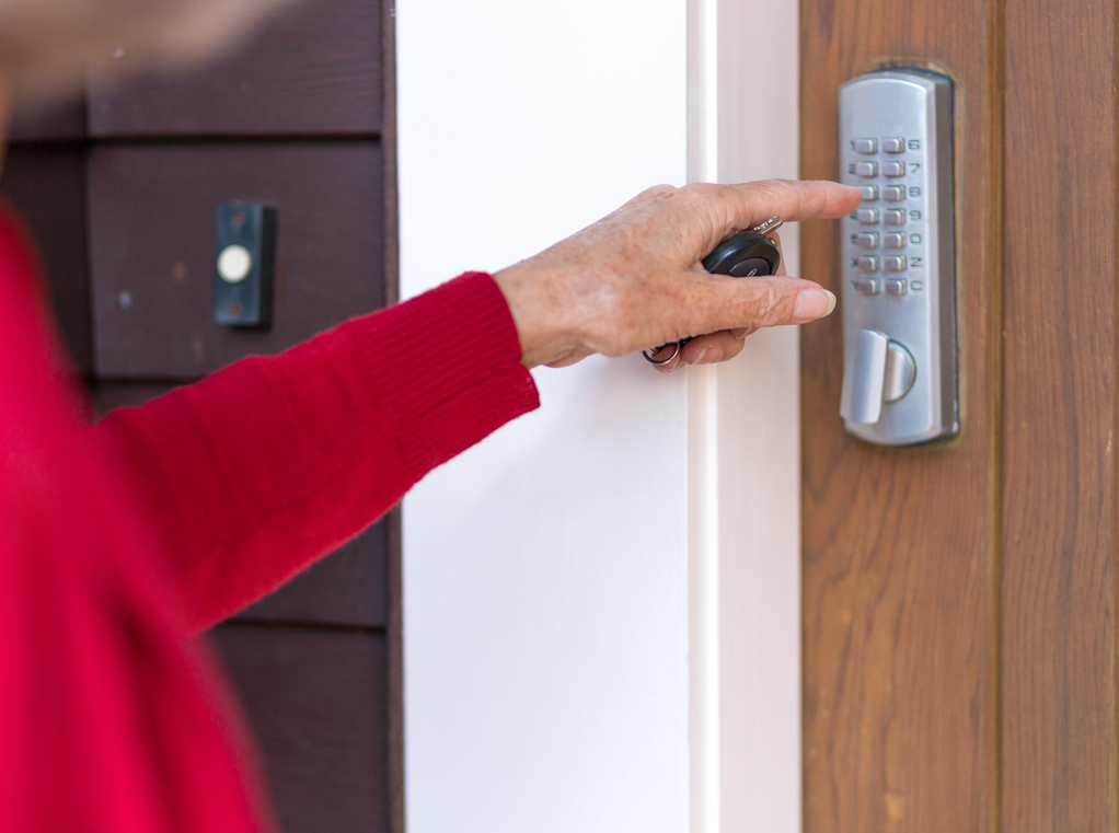 How Do Keyless Entry Door Locks Work