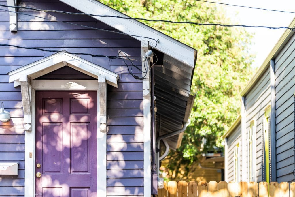 Understanding the Types of Siding New Orleans, LA Homes Need